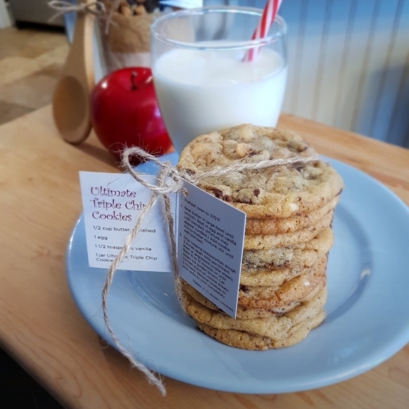 Meet your Posher, Catherine's Closet Finds 🛍 - Picture 5 of 11